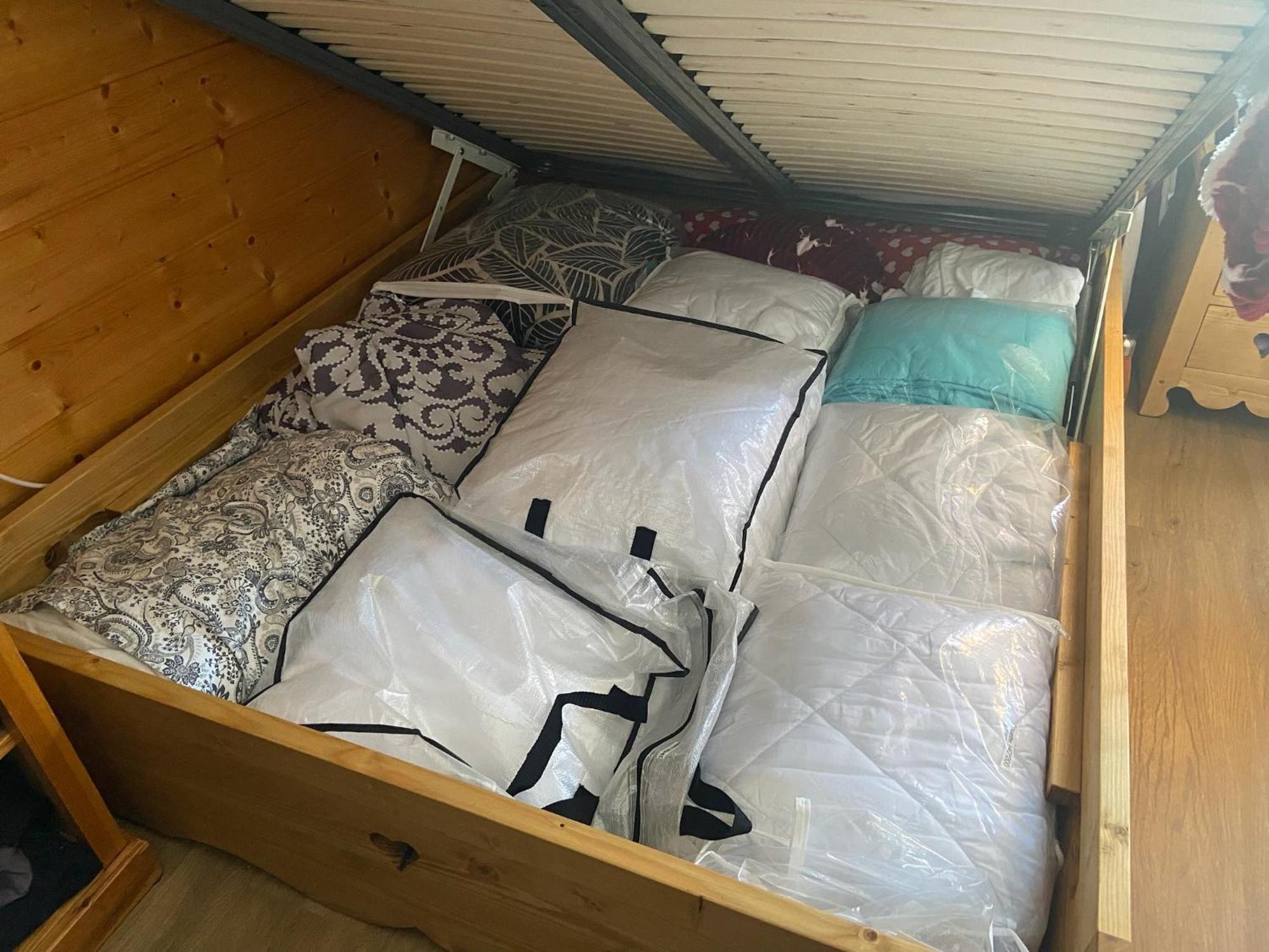 Risoul, 2 Pièces, 6personnes Avec Piscine *